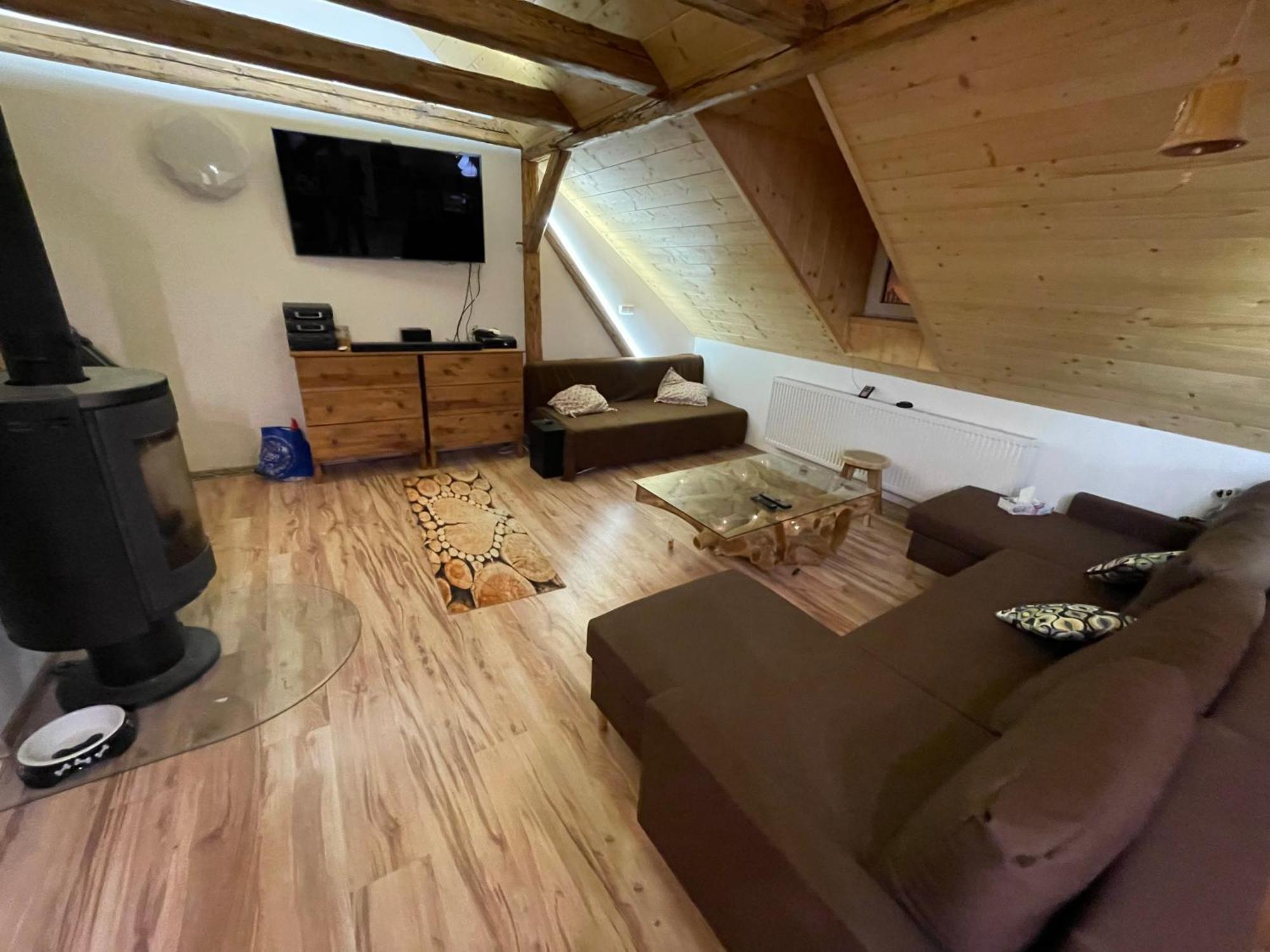 Apartmany Pod Kloboukem Jáchymov Extérieur photo